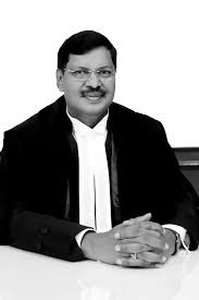 बौद्ध समाज से पहले CJI: जस्टिस बीआर गवई का सफर