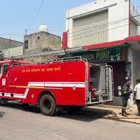 UP News : मथुरा में आइस फैक्ट्री से अमोनिया गैस का रिसाव, दम घुटने से मची अफरातफरी