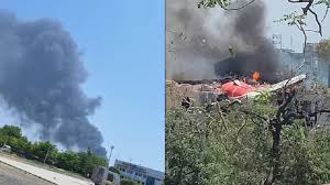 अहमदाबाद प्लेन क्रैश: लंदन जा रही फ्लाइट AI171 दुर्घटनाग्रस्त, 242 यात्री सवार